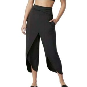 Athleta Women’s Black Flow Wide-Leg Wrap Pants, Size L